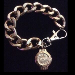 FENDI VINTAGE '80's Goldtone Single Charm Bracelet